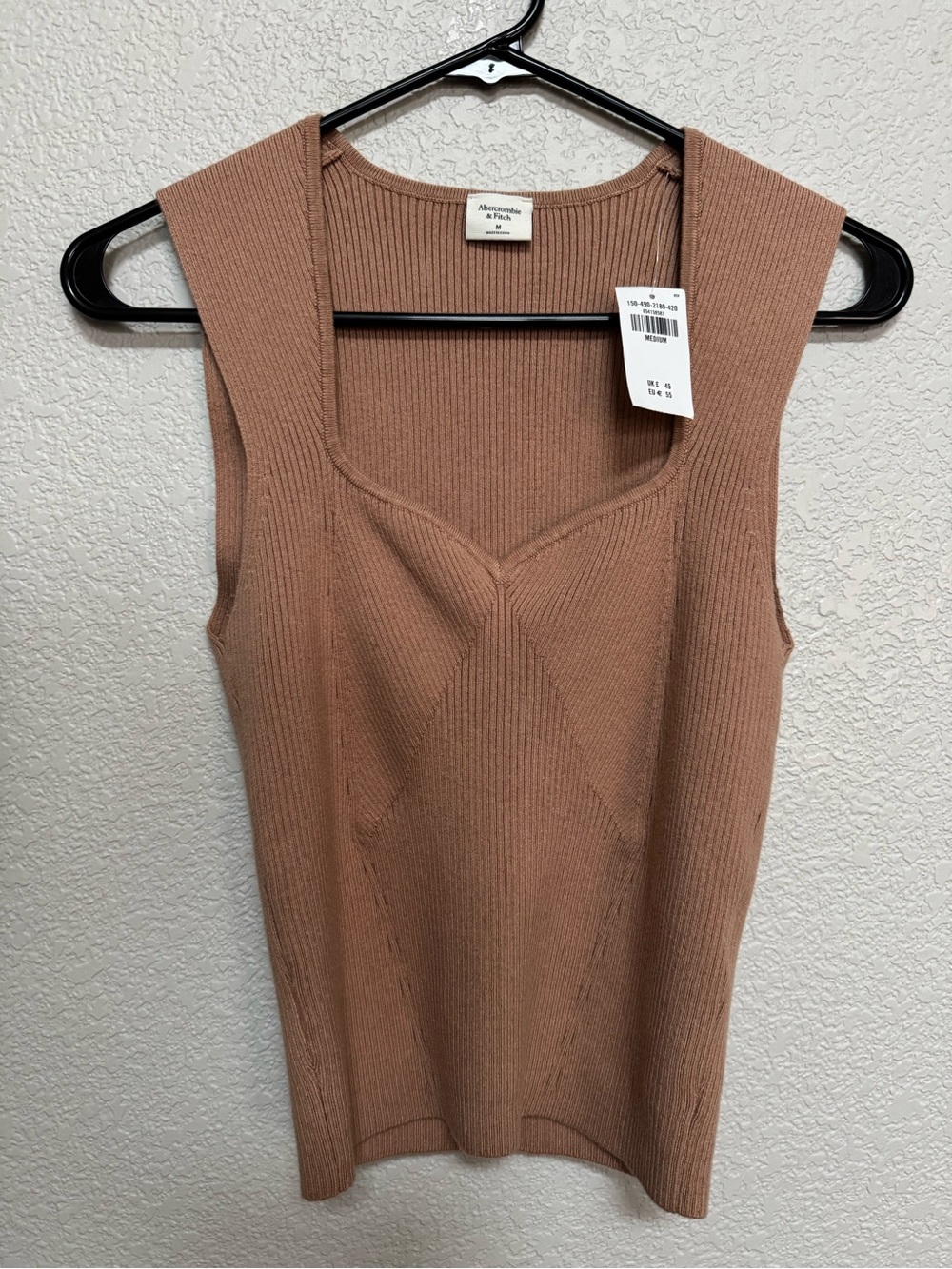 Abercrombie & Fitch Ribbed Knit Sweater Tank Camel Women’s M New With Tags
